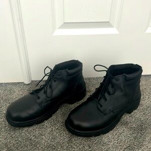 Thorogood Men’s Size 10 Wide Work Boots
